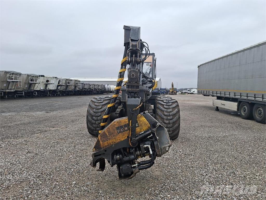 Ponsse Beaver ハーベスター