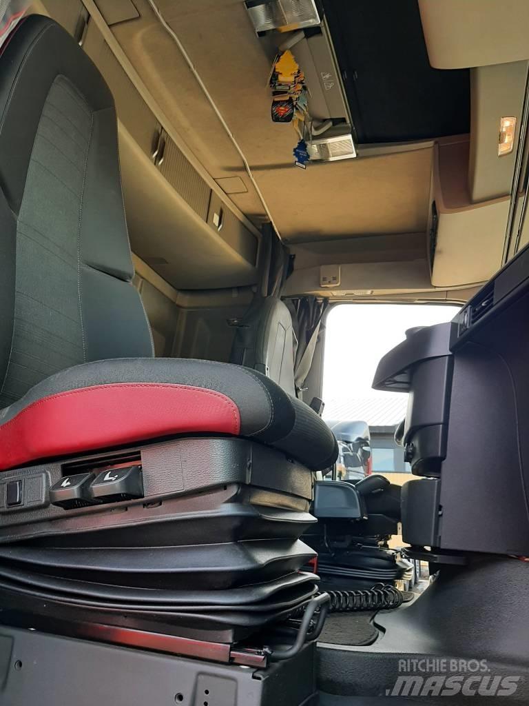 Volvo FH 13 コンテナ、海コン車