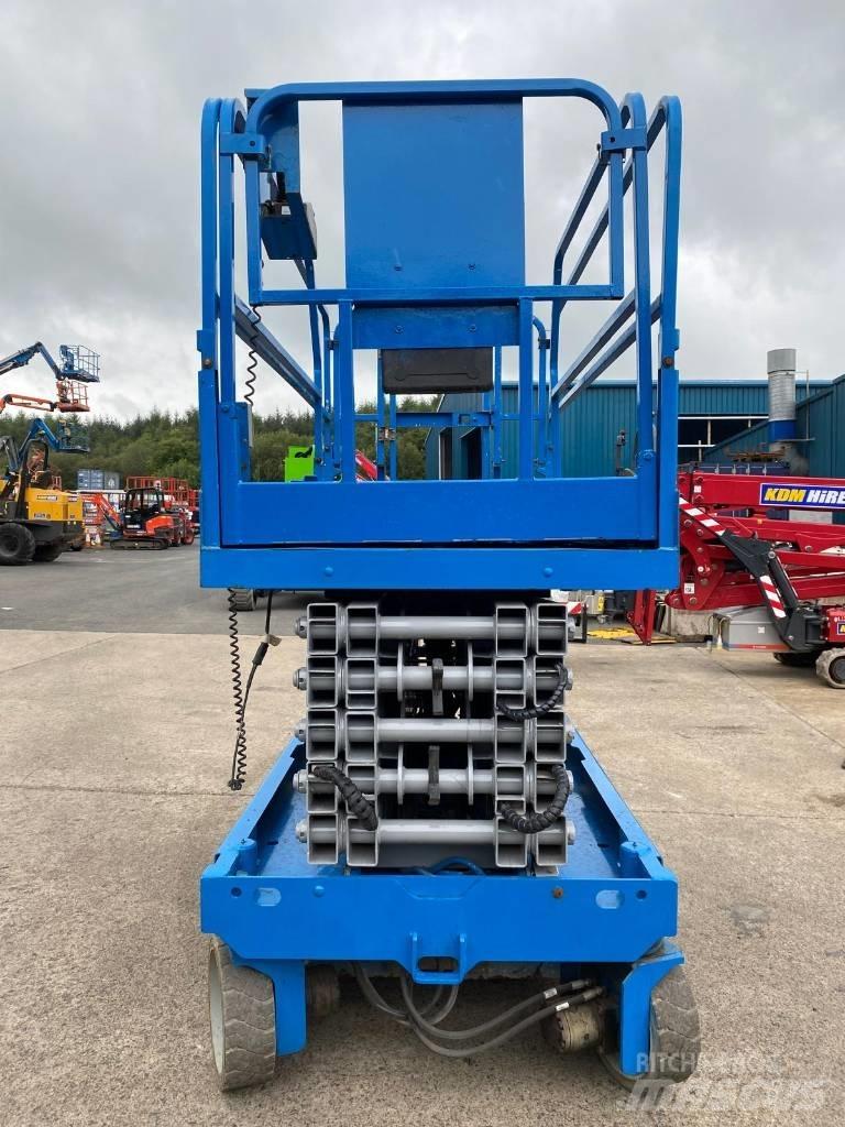 Genie GS 4047 シザースリフト