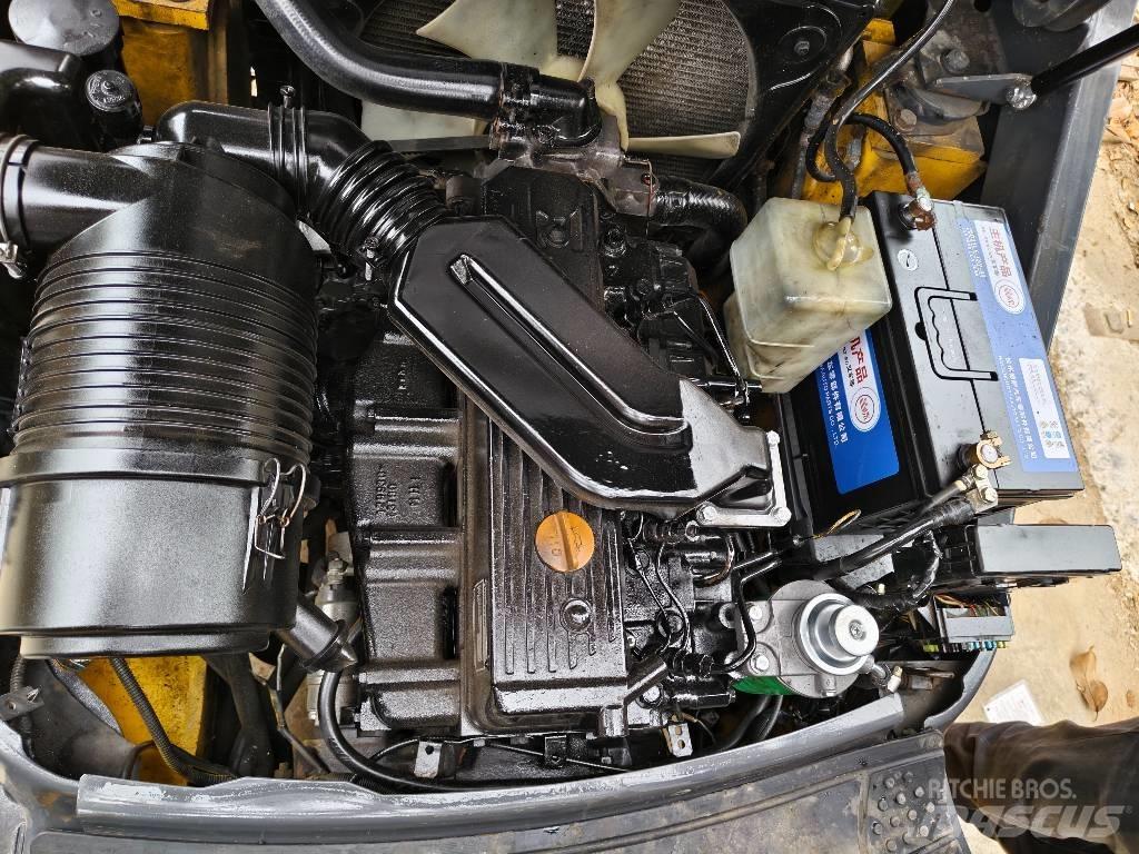 Komatsu FD30 ディーゼル・軽油