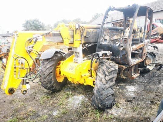 JCB 535-95    spoon バケット