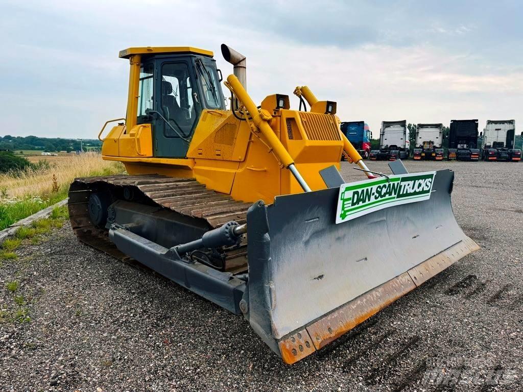 Komatsu D 65 PX-12 ブルドーザー