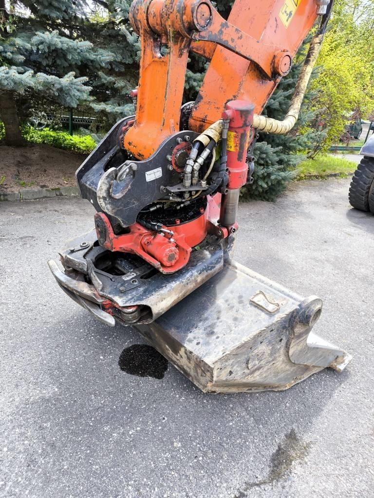 Hitachi ZX 140 W-3 ホイール式油圧ショベル（パワーショベル・ユンボ・バックホー）