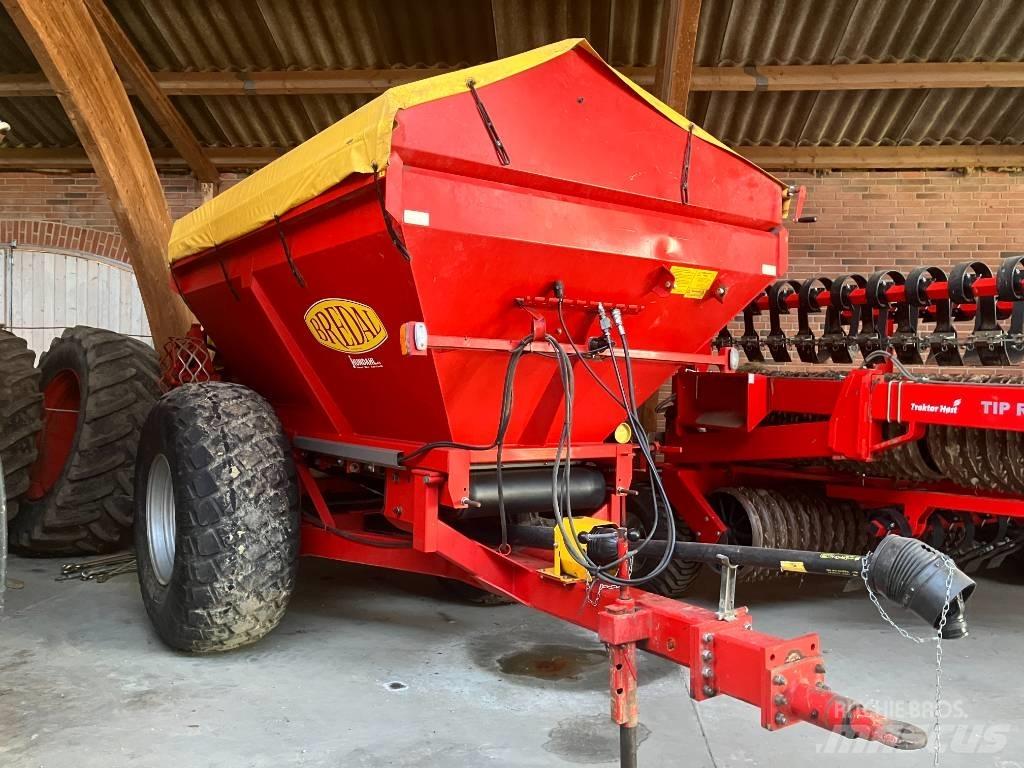 Bredal K 65 ミネラル散布機