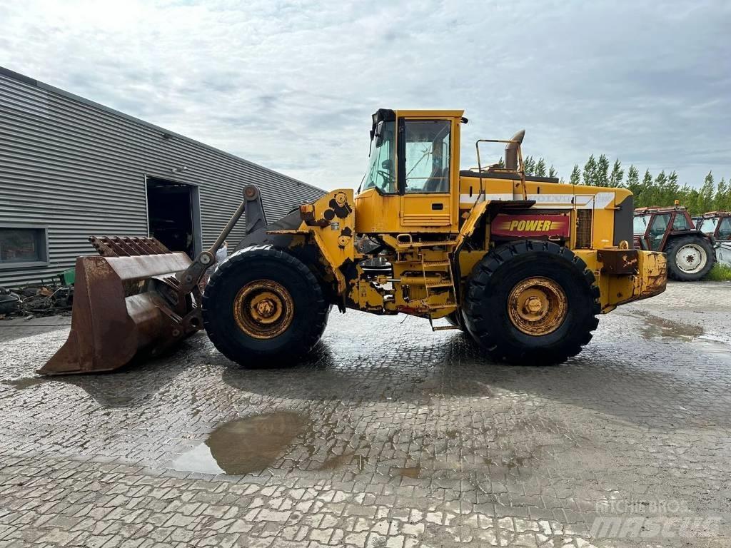 Volvo L180C ホイールローダー・タイヤショベル