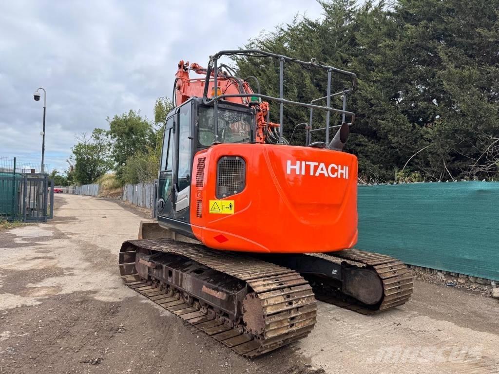 Hitachi ZX 135 US-5B 大型油圧ショベル12t以上（パワーショベル・ユンボ）