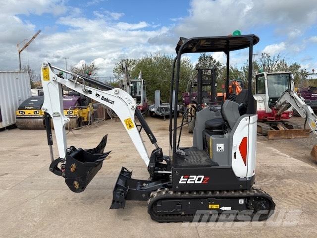 Bobcat E 20 Z ミニ油圧ショベル 7t以下（ミニユンボ・ミニディガー）