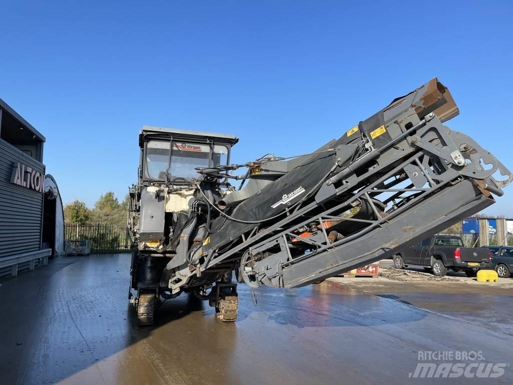 Wirtgen W 150 I アスファルトコールドミリングマシーン