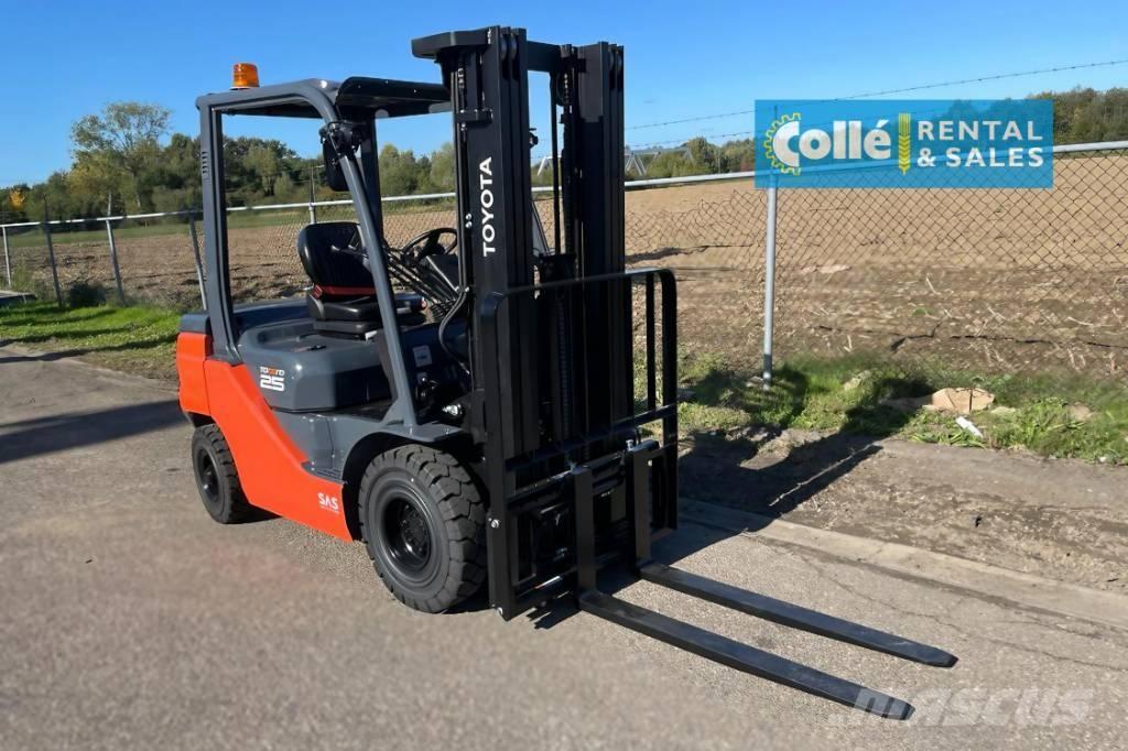 Toyota 8 FDF 25 | 2022 ディーゼル・軽油