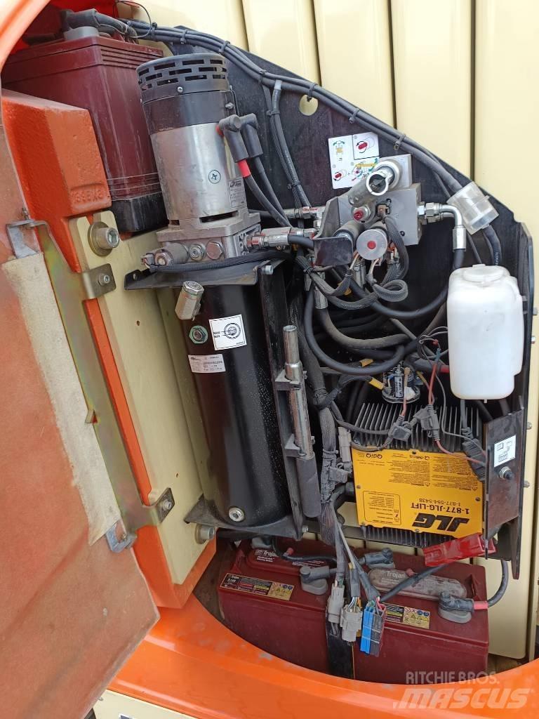 JLG Toucan 12 E Plus ブームリフト　屈伸型