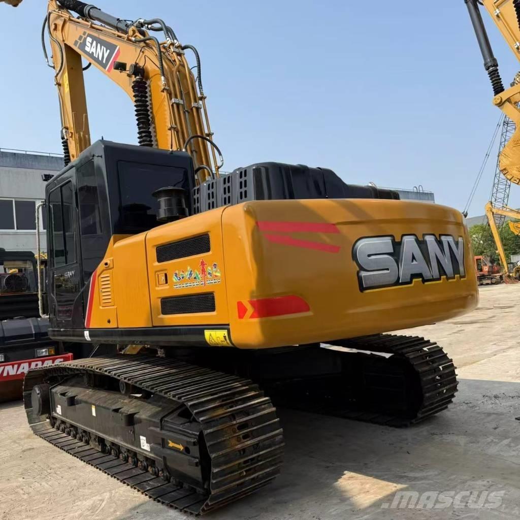 Sany SY 215 C 大型油圧ショベル12t以上（パワーショベル・ユンボ）