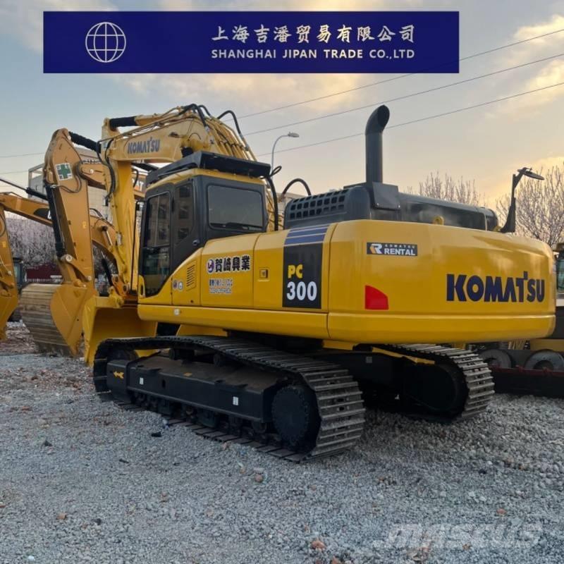 Komatsu PC 300 大型油圧ショベル12t以上（パワーショベル・ユンボ）
