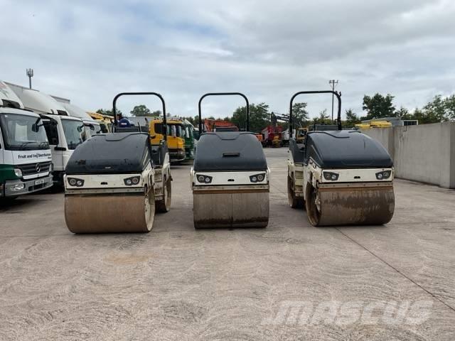 Bomag BW 135 AD-5 タンデムローラ