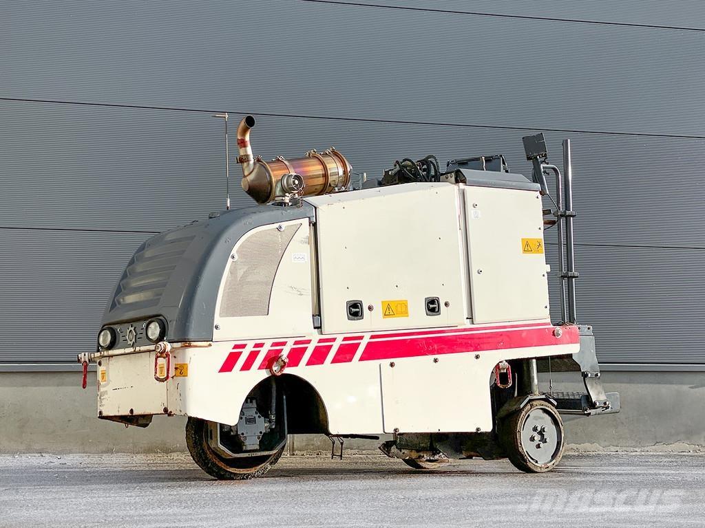 Wirtgen W 35 DC アスファルトコールドミリングマシーン