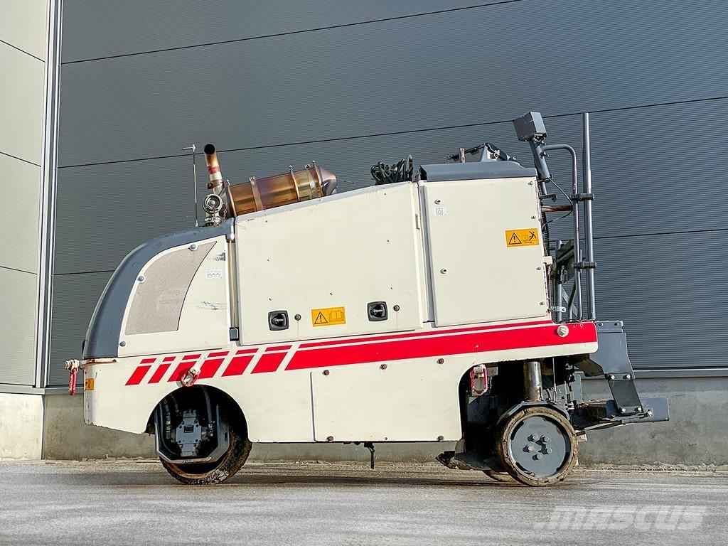 Wirtgen W 35 DC アスファルトコールドミリングマシーン