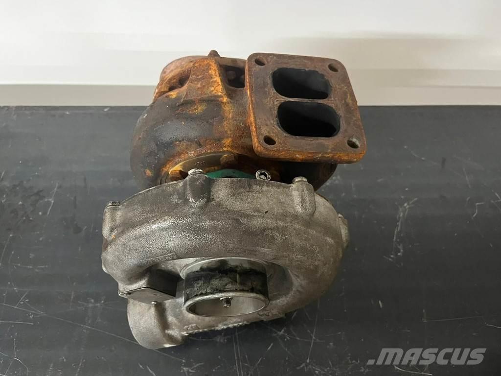 Liebherr D 9408 エンジン