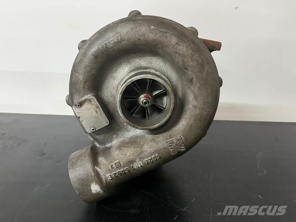 Liebherr D 9408 エンジン