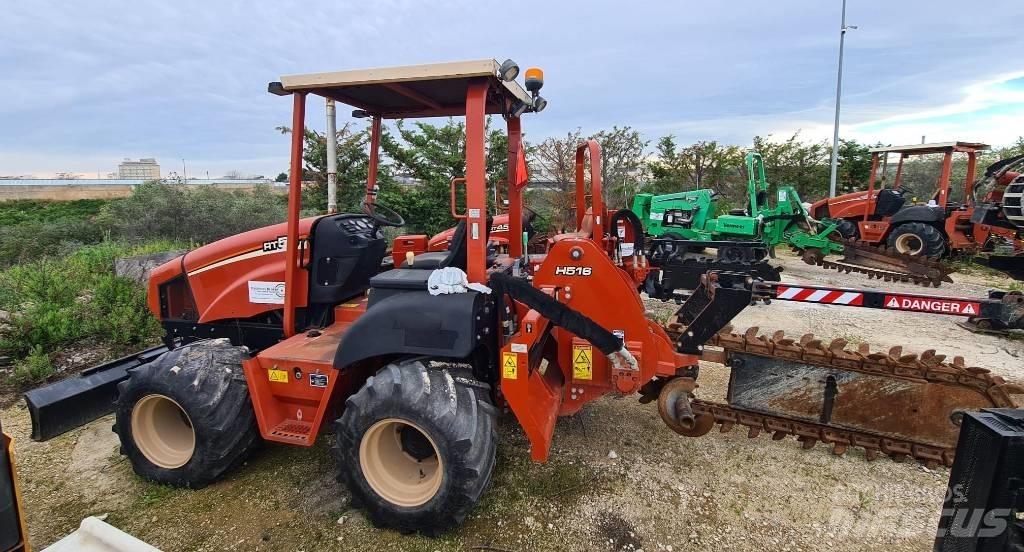 Ditch Witch RT 55 トレンチャー