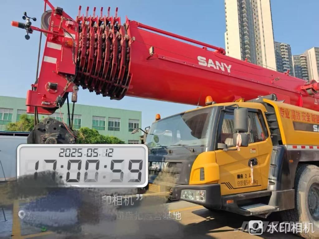 Sany SAC2000C8 オールテレーンクレーン