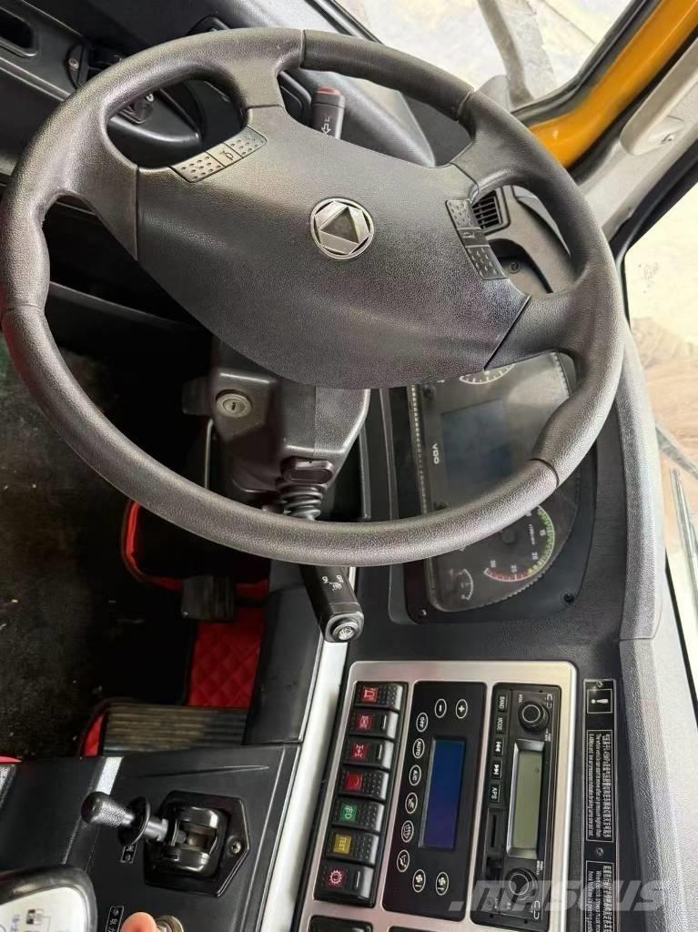 XCMG 50KA オールテレーンクレーン