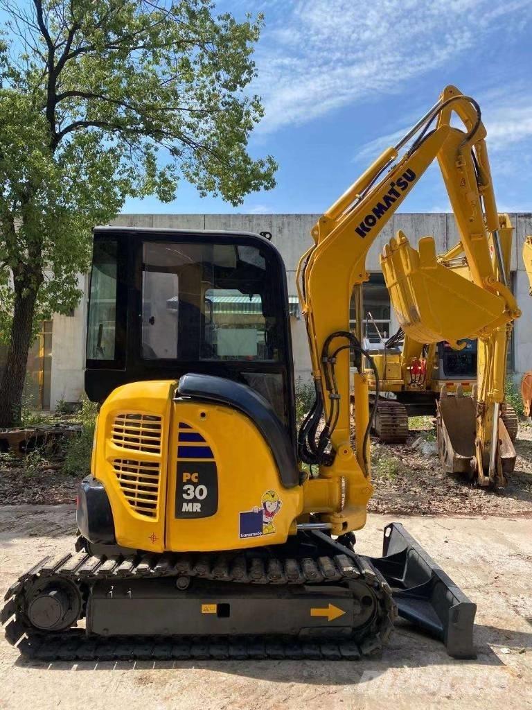 Komatsu PC 30 MR ミニ油圧ショベル 7t以下（ミニユンボ・ミニディガー）