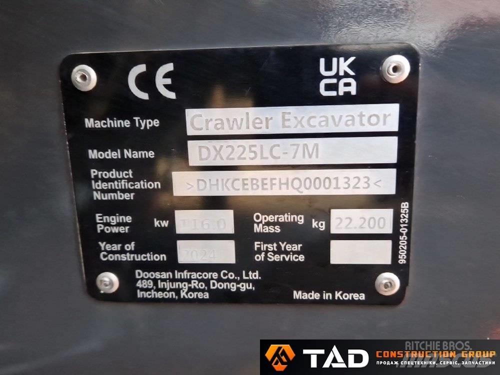 Develon DX 225 LC-7M 大型油圧ショベル12t以上（パワーショベル・ユンボ）