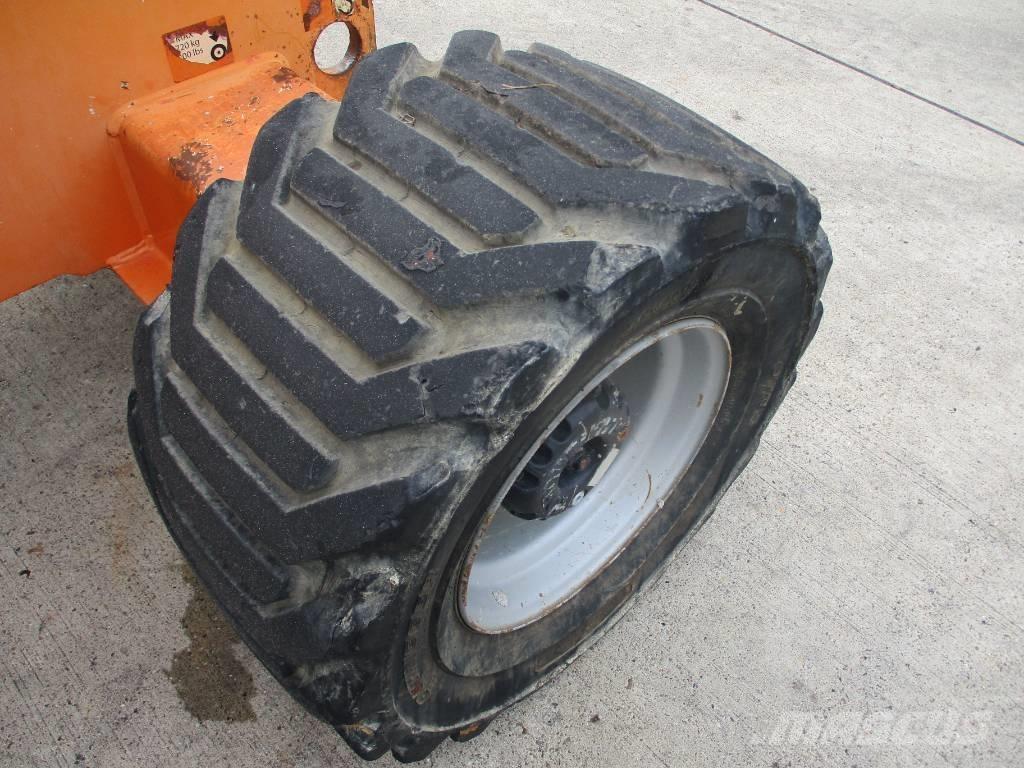 JLG 510 AJ (947) 小型自走式ブームリフト