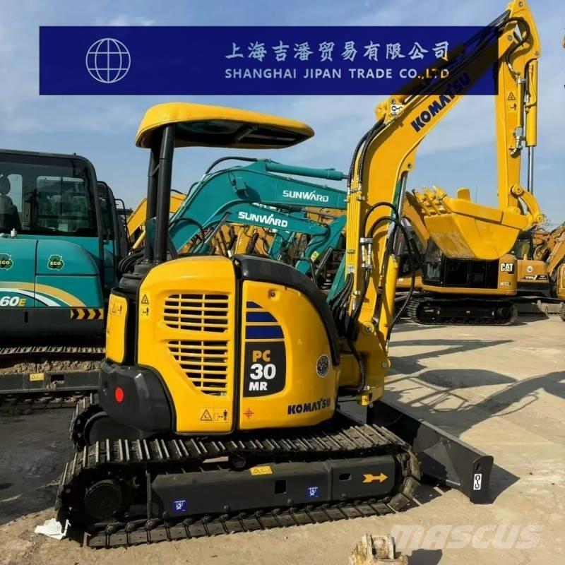 Komatsu PC 30 ミニ油圧ショベル 7t以下（ミニユンボ・ミニディガー）