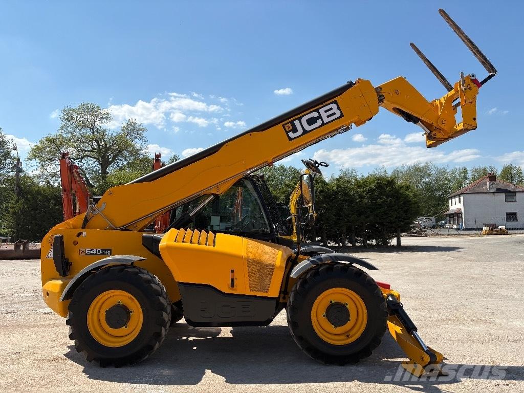 JCB 540-140 テレスコーピックハンドラー