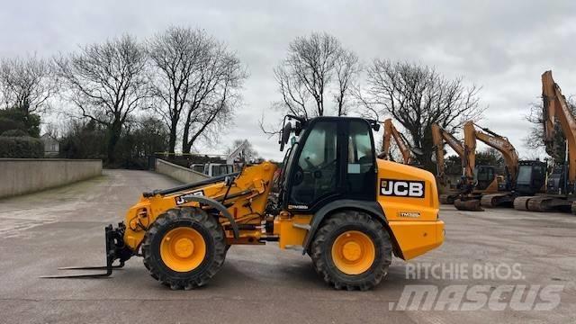 JCB TM 320 S テレスコーピックハンドラー