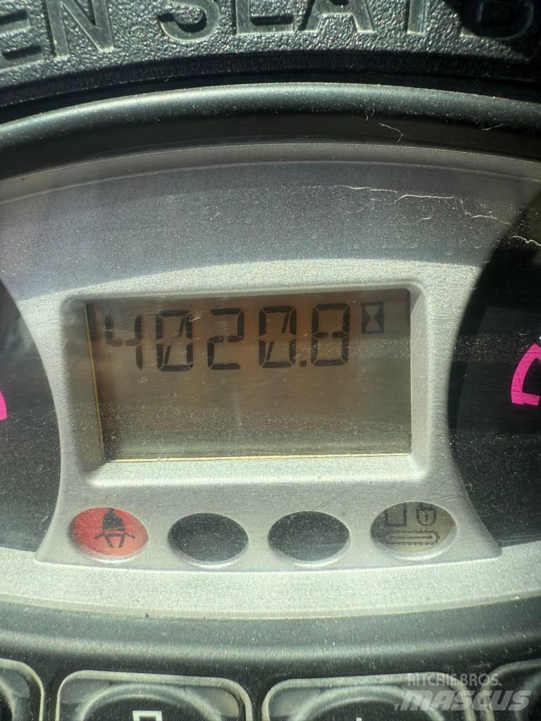 Bobcat E 35 EM, E35 ミニ油圧ショベル 7t以下（ミニユンボ・ミニディガー）