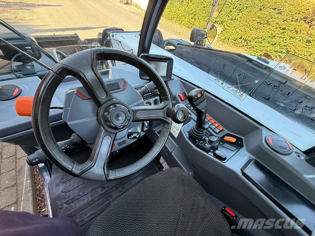 Bobcat TL 43.80 HF 農業用テレハンドラー