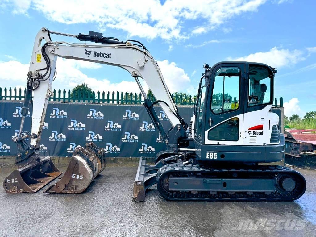 Bobcat E 85 中型油圧ショベル 7ｔ-12ｔ（ユンボ・パワーショベル・バックホー）