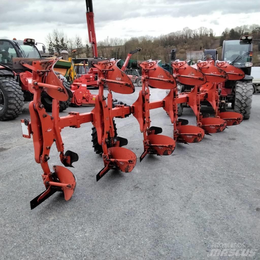 Kuhn MM121 6T リバーシブルプラウ