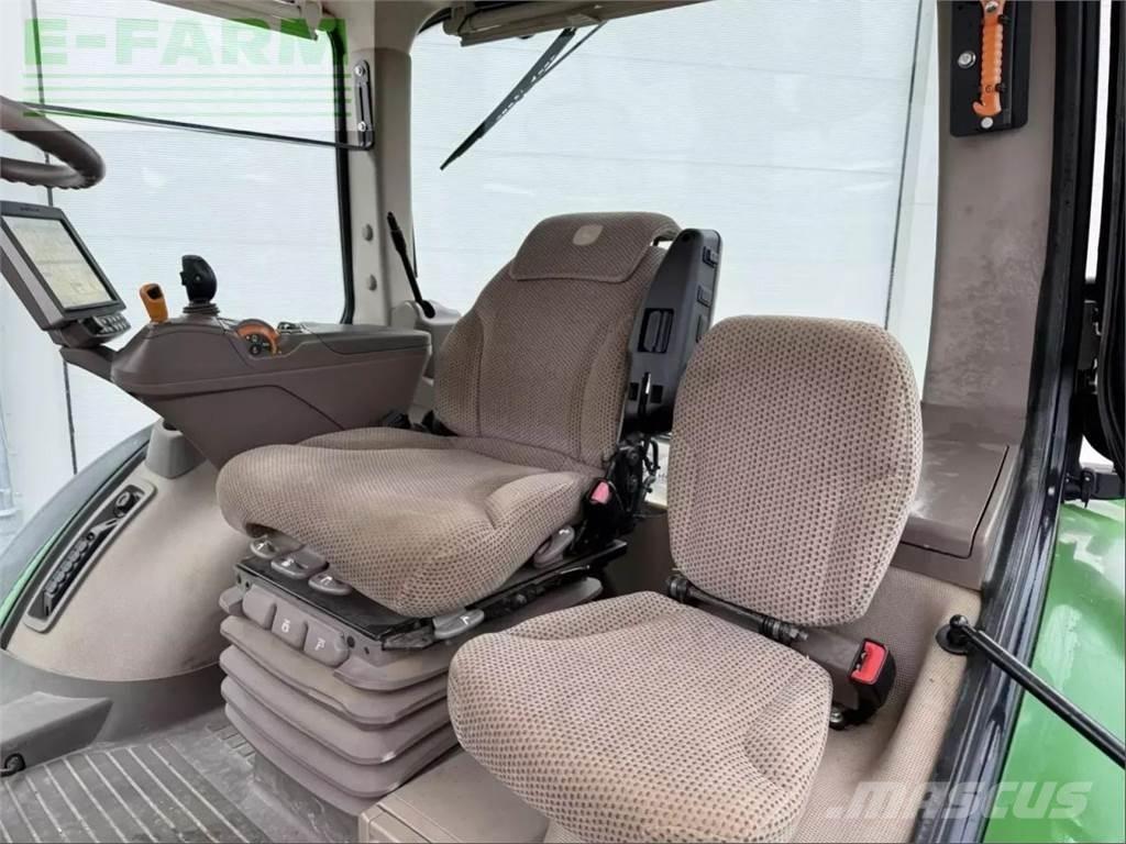 John Deere 8320 r トラクター