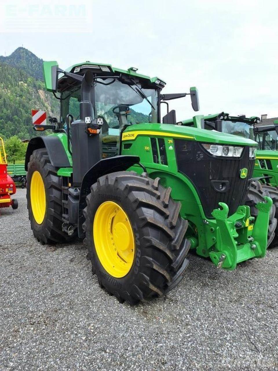 John Deere 7r 330 トラクター