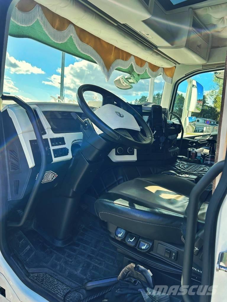 Volvo FM 380 4x2 中古トラクターヘッド | トレーラーヘッド