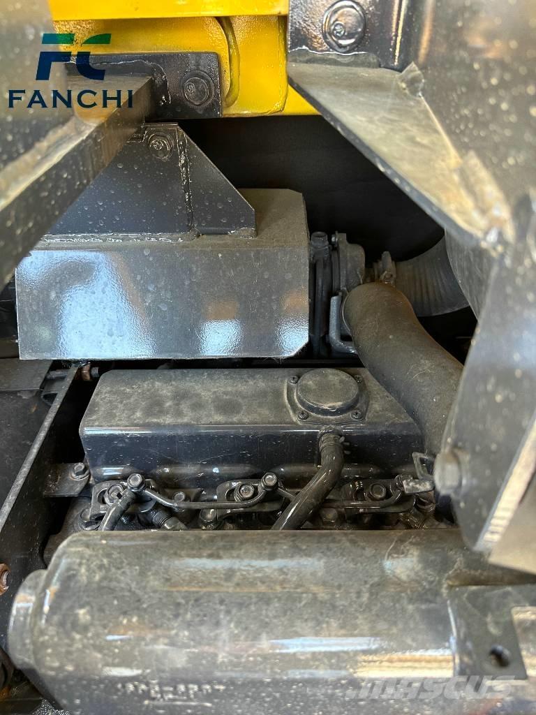 Komatsu PC 56-7 大型油圧ショベル12t以上（パワーショベル・ユンボ）