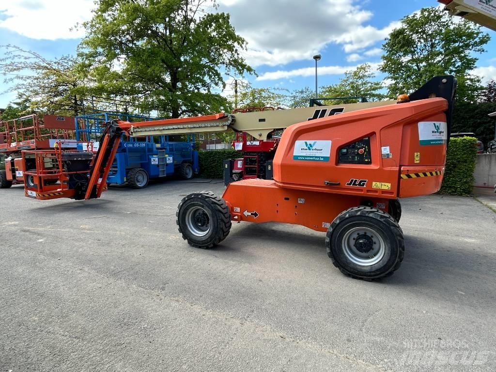 JLG 460 SJ ブームリフト　直伸型