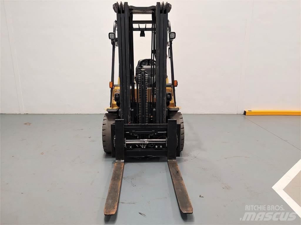 CAT DP35NTD ディーゼル・軽油