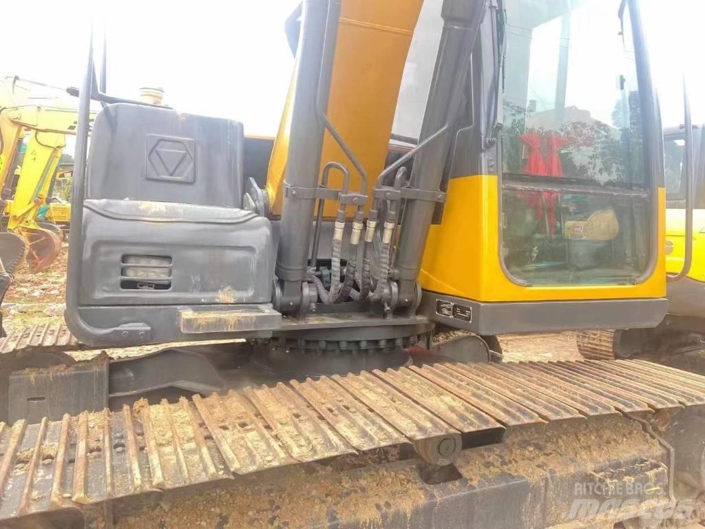 XCMG XE 150 大型油圧ショベル12t以上（パワーショベル・ユンボ）