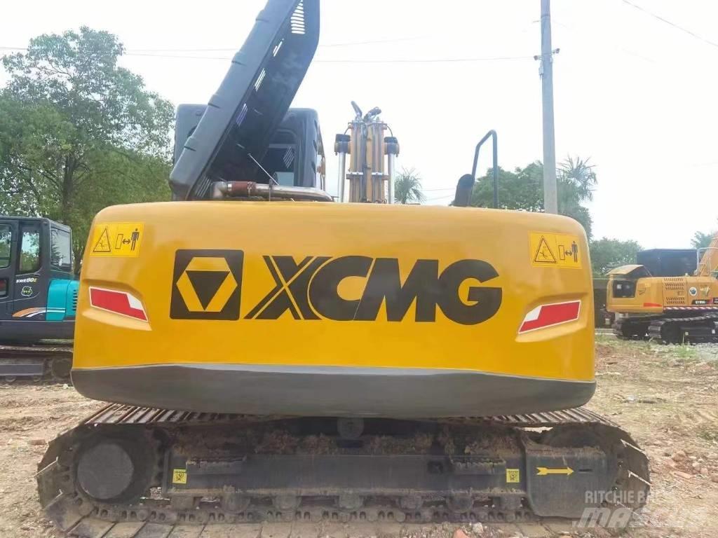 XCMG XE 150 大型油圧ショベル12t以上（パワーショベル・ユンボ）