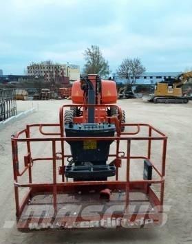 JLG 660 SJ ブームリフト　直伸型