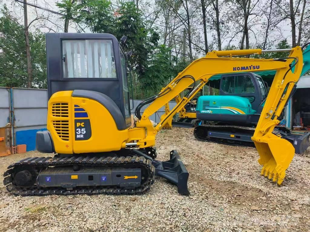Komatsu PC 35 MR ミニ油圧ショベル 7t以下（ミニユンボ・ミニディガー）