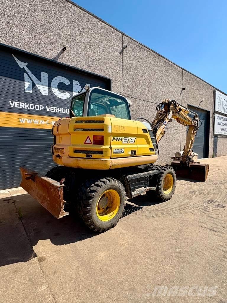 New Holland MH 2.6 ホイール式油圧ショベル（パワーショベル・ユンボ・バックホー）