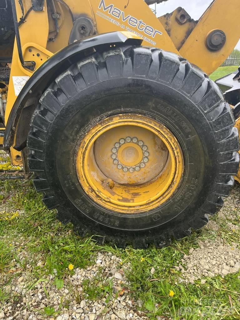 CAT 926M ホイールローダー・タイヤショベル