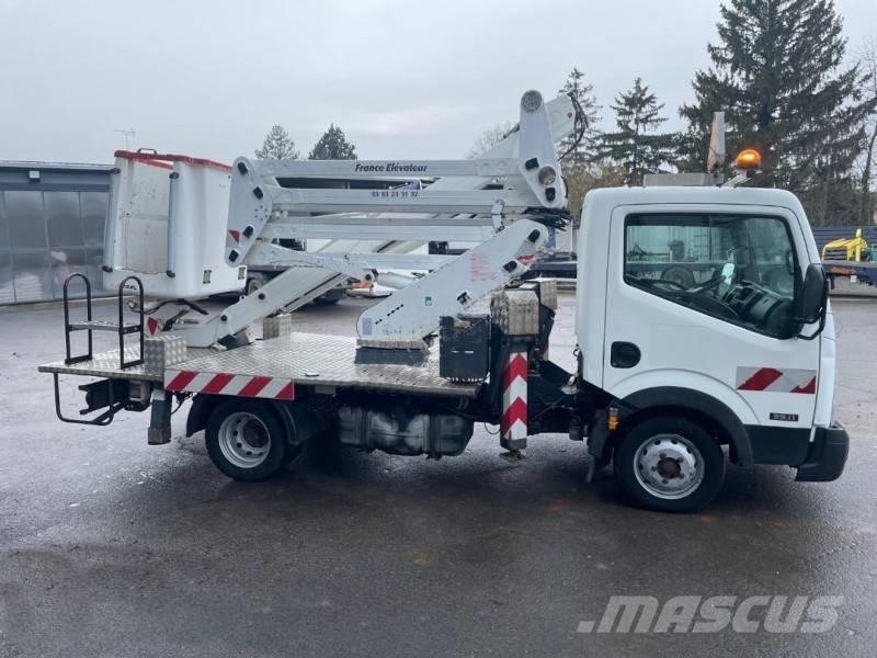 Nissan CABSTAR 35.11 トラック高所作業車
