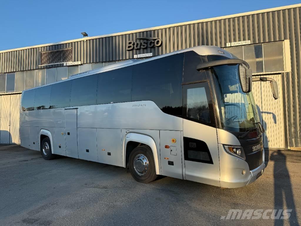 Scania Touring HD 観光バス