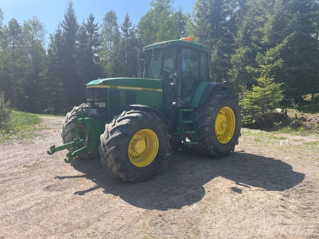 John Deere 7710 トラクター