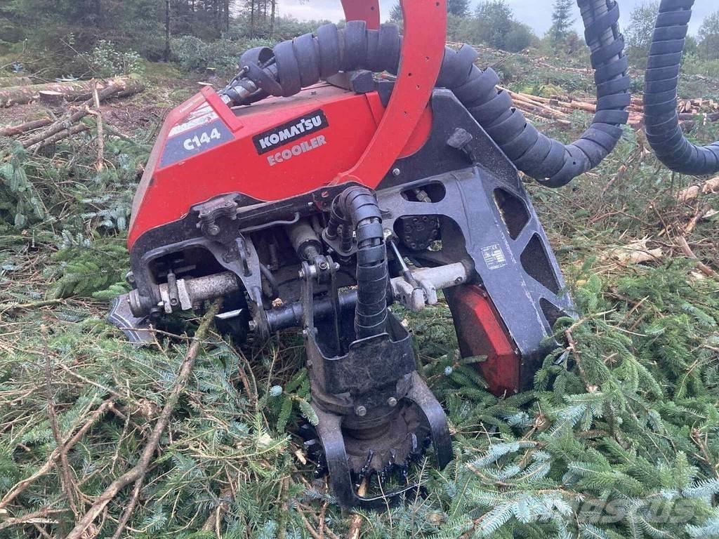 Komatsu 931XC ハーベスター